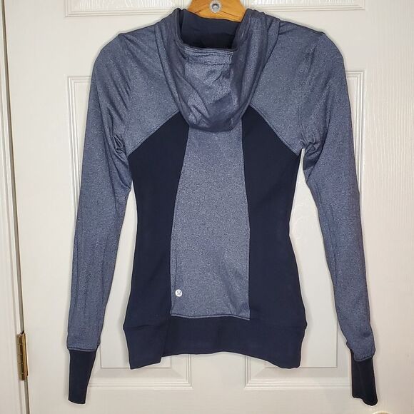 Lululemon Dance Studio Jacket III Size 2 - Picture 9 of 13